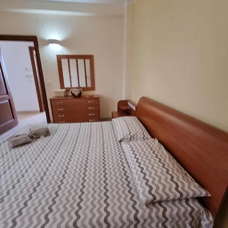 Attico Vista Mare Apartment