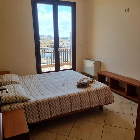 Attico Vista Mare Apartment